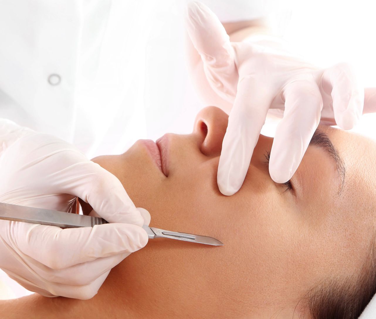 Dermaplaning course Dermaplaning course